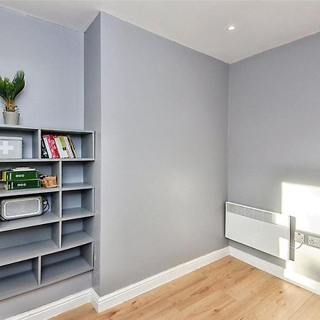 Beautiful Townhouse In Morecambe Εξωτερικό φωτογραφία