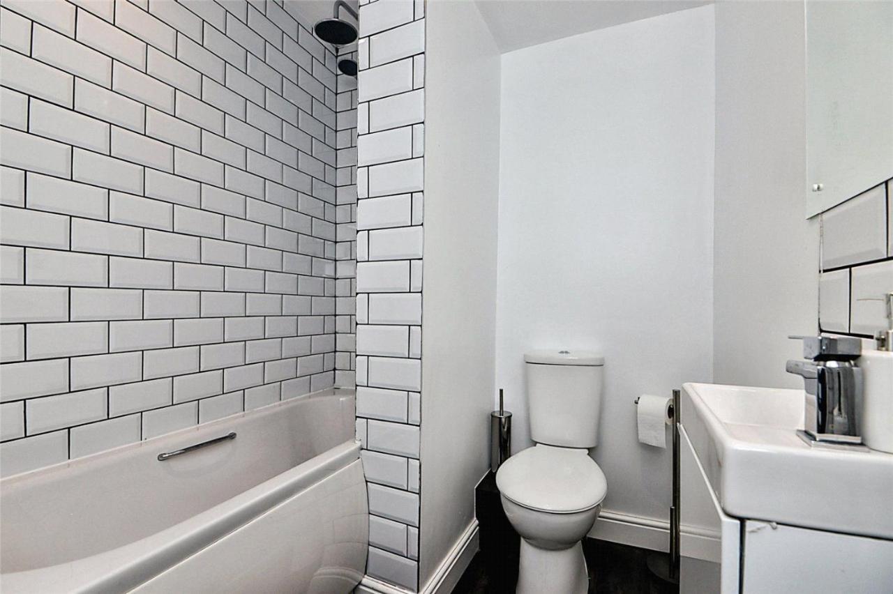 Beautiful Townhouse In Morecambe Εξωτερικό φωτογραφία