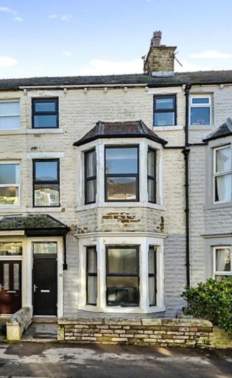 Beautiful Townhouse In Morecambe Εξωτερικό φωτογραφία
